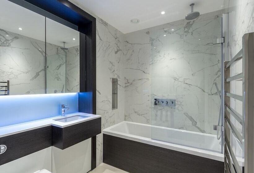 Blissful One Bed Near The River