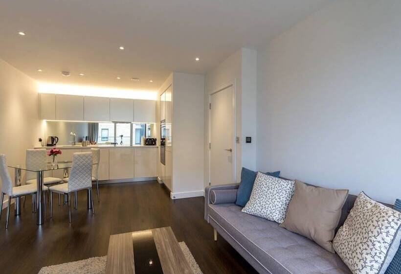 Blissful One Bed Near The River