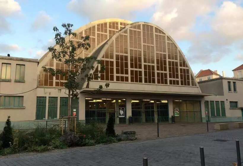Le Nid Des Halles, Au Cœur Du Boulingrin