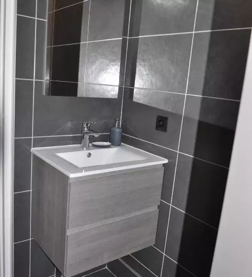 Le Nid Des Halles, Au Cœur Du Boulingrin