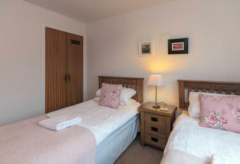 Beachview Holiday Flat 2