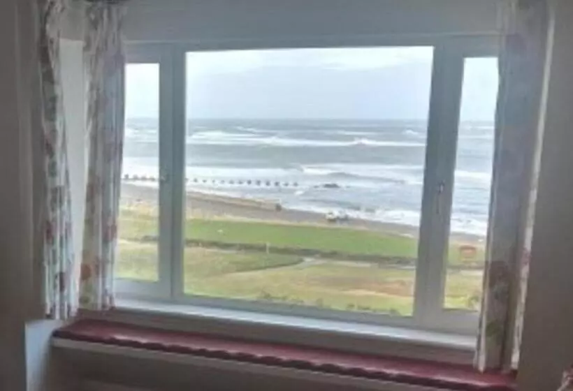 Beachview Holiday Flat 2