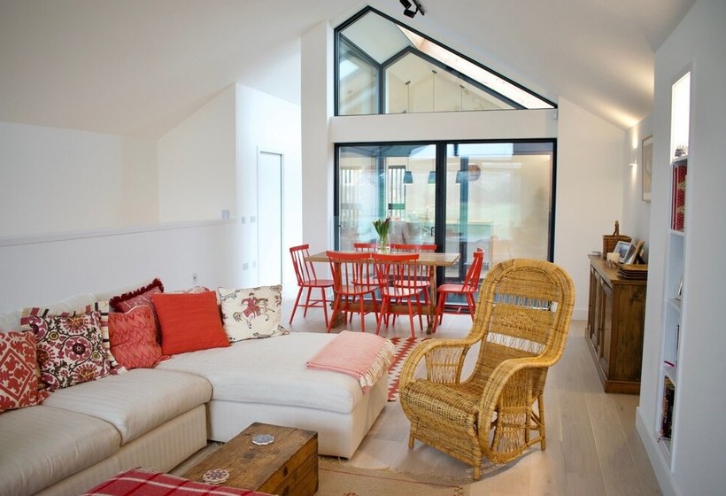 Elegant Eco Glass House