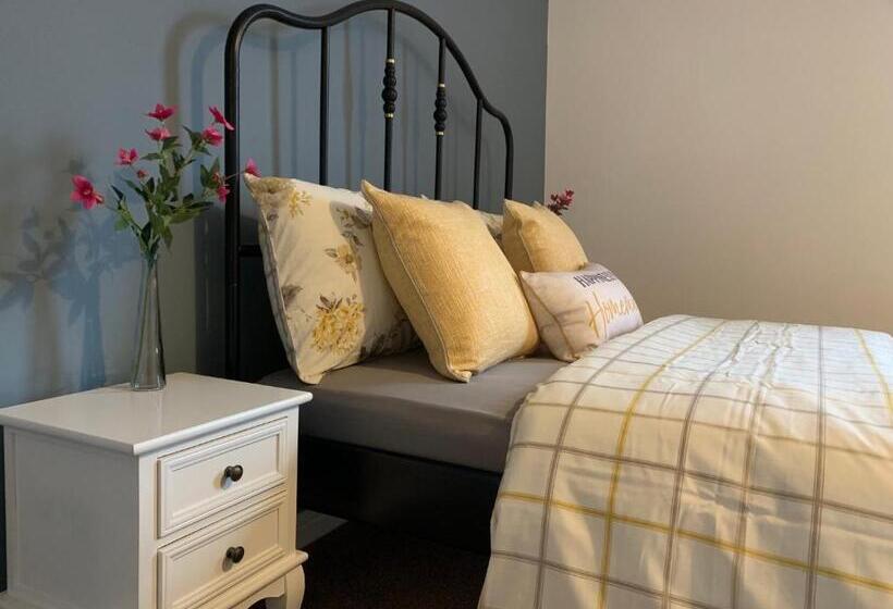 Gordon House Kettering