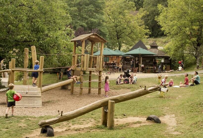 هتل Huttopia Sarlat