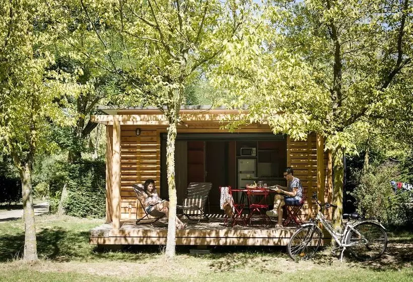 Hotelli Huttopia Sarlat