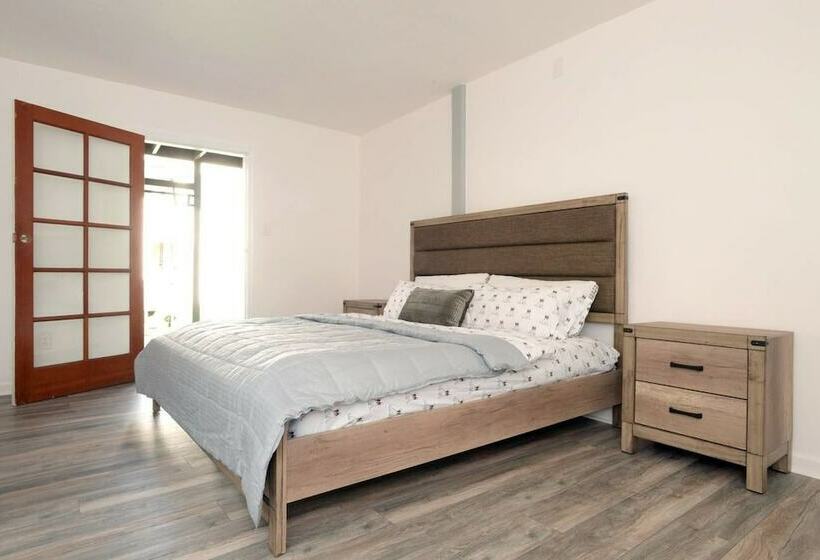 Spacious House On Melrose W Private Backyard Gym