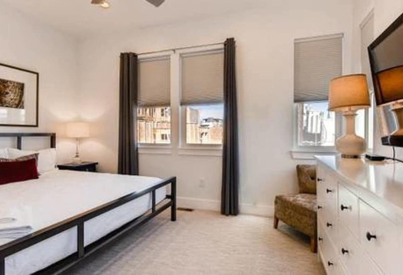 The Highland Square Experience Lohi Townhome With Hot Tub