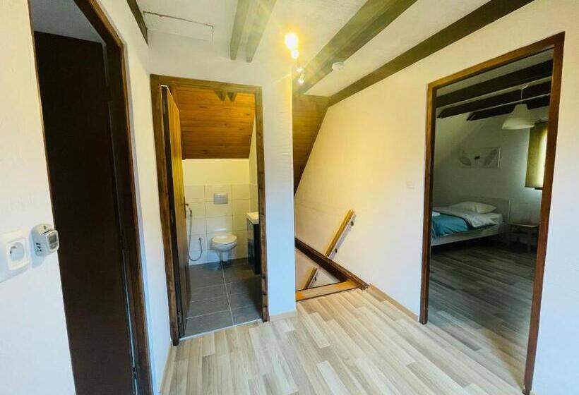 Aux Deux Hirondelles