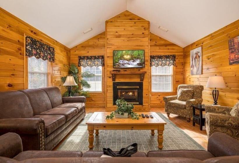 Briarstone Lodge Condo 13a   Two Bedroom Condo