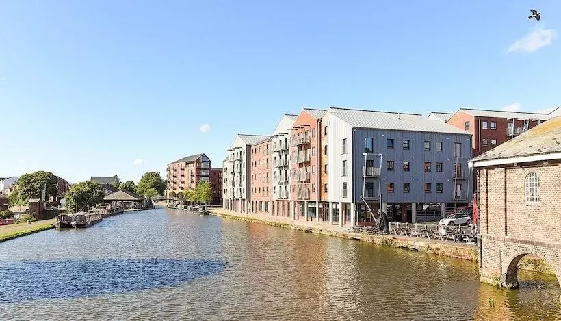 Majatalo The Towpath Campus Accommodation