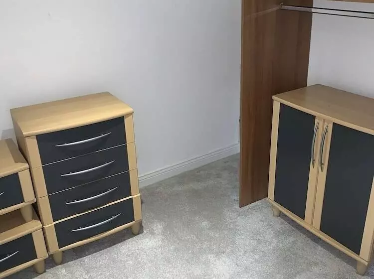 The Village Tavern Apartment