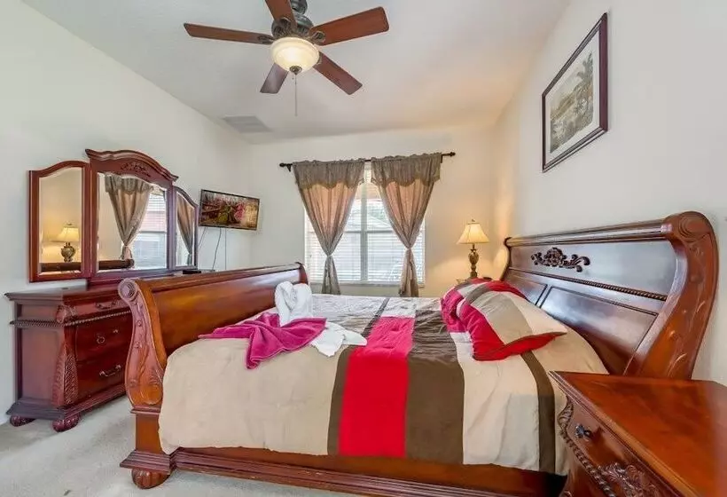 7br Pool Home Emerald Island By Shv 2793