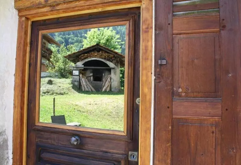 ベッドアンドブレックファースト Chalet Du Bersend