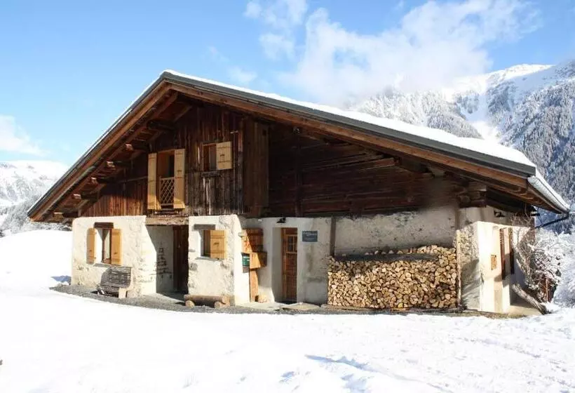 ベッドアンドブレックファースト Chalet Du Bersend