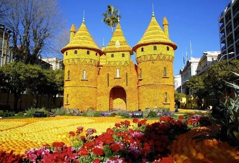 Hotelli Camping Le Mas Fleuri