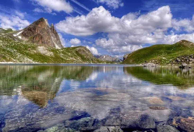 Hotelli Camping Le Mas Fleuri