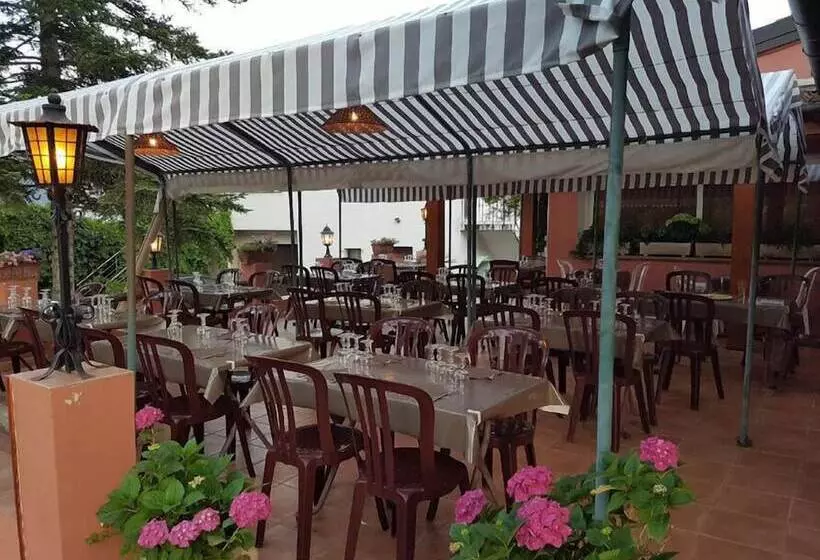 Hotelli Camping Le Mas Fleuri