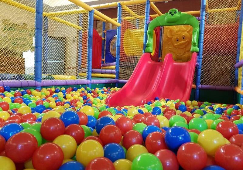 هتل Chuang Tang Spring Spa