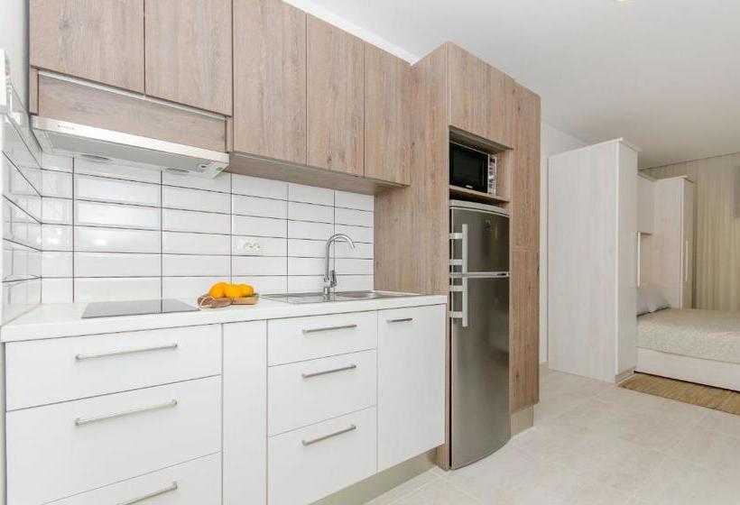 Apartment On The Beach