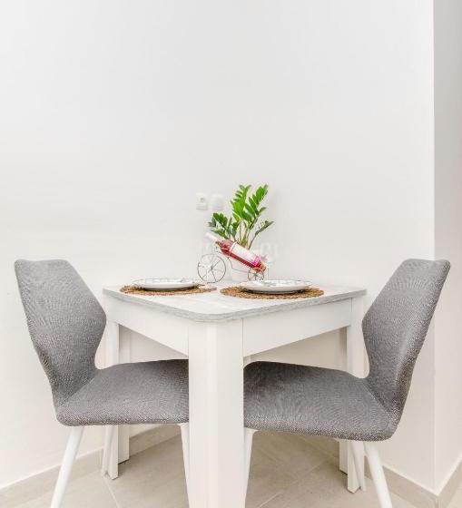 Apartment On The Beach