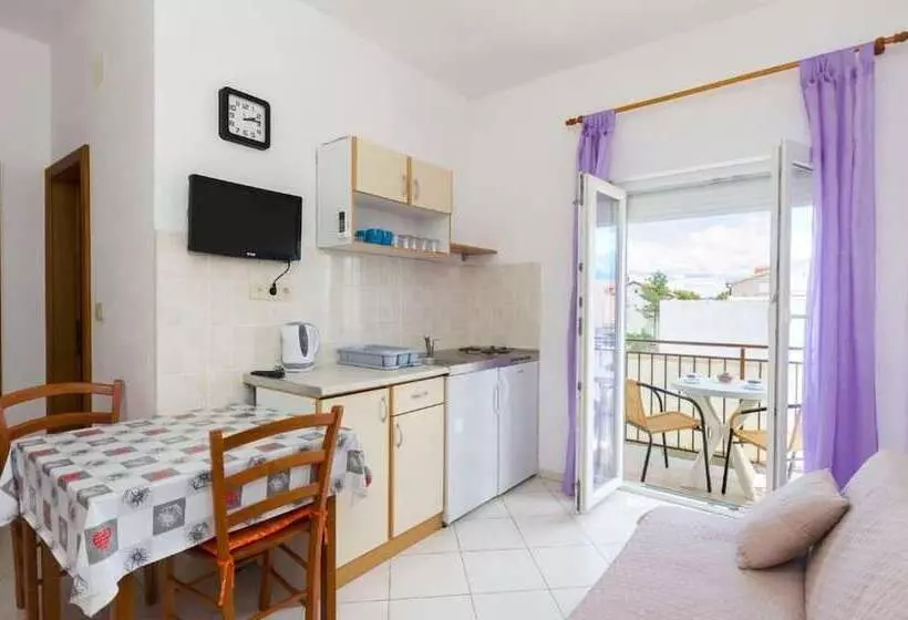 Apartments Anastazija