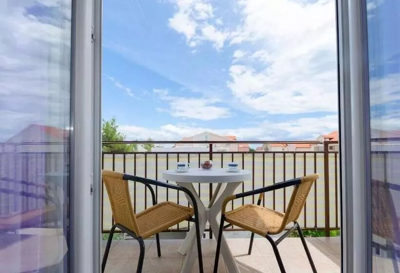 Apartments Anastazija