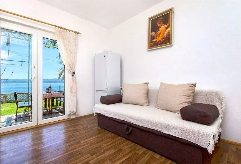 Apartments Ban
