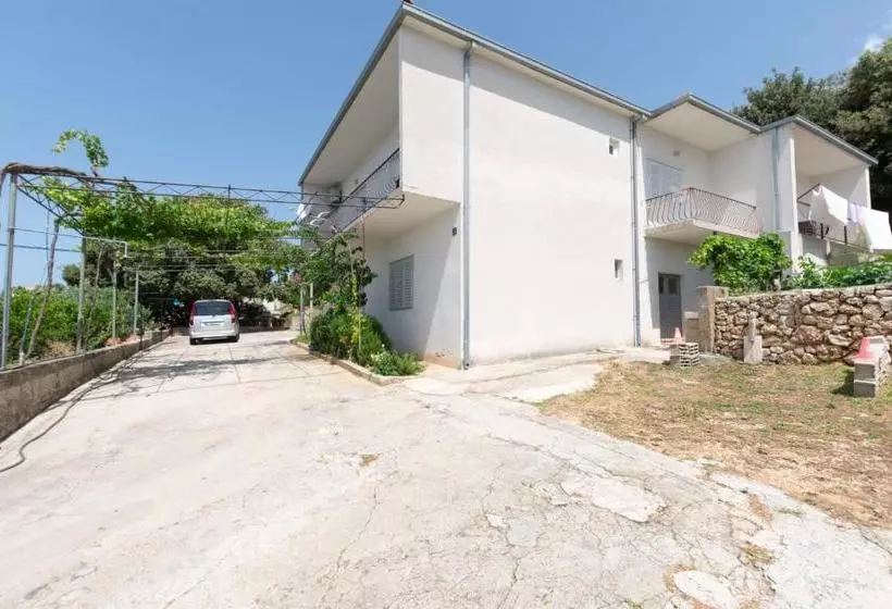 Apartments Jozo