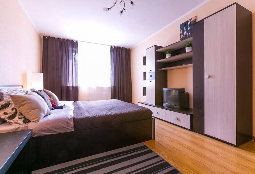 Dobriye Sutki   Liteinaya 44a