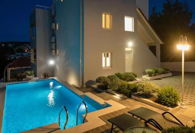 Villa Sena