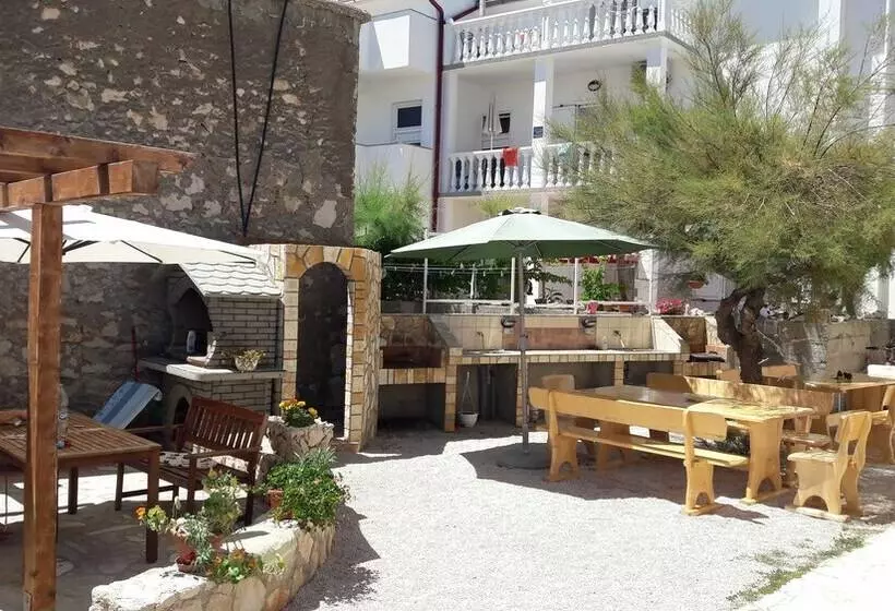 Apartments Petra