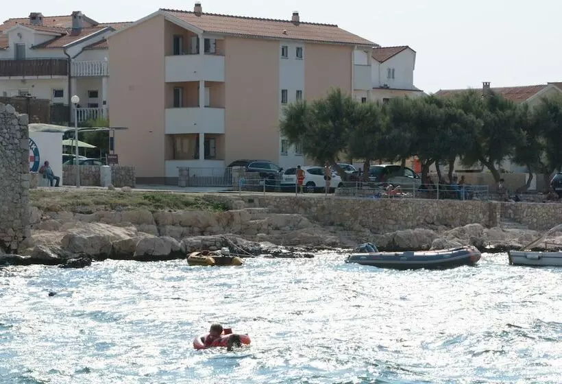 Apartments Petra