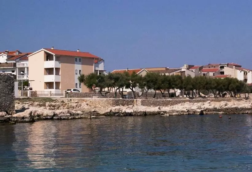 Apartments Petra