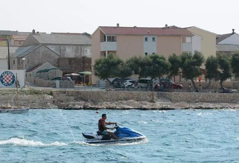 Apartments Petra