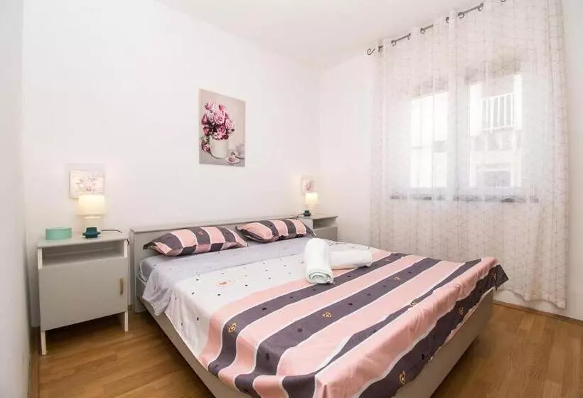 Apartments Tiho