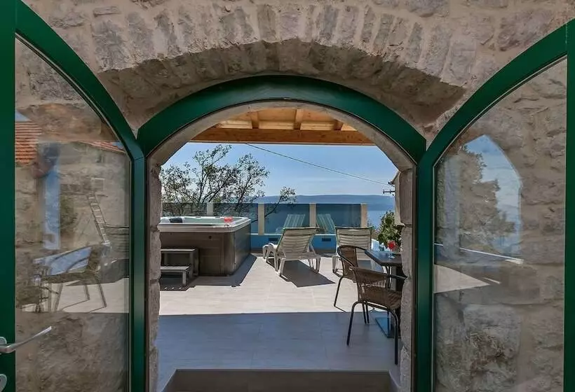 House Darijo