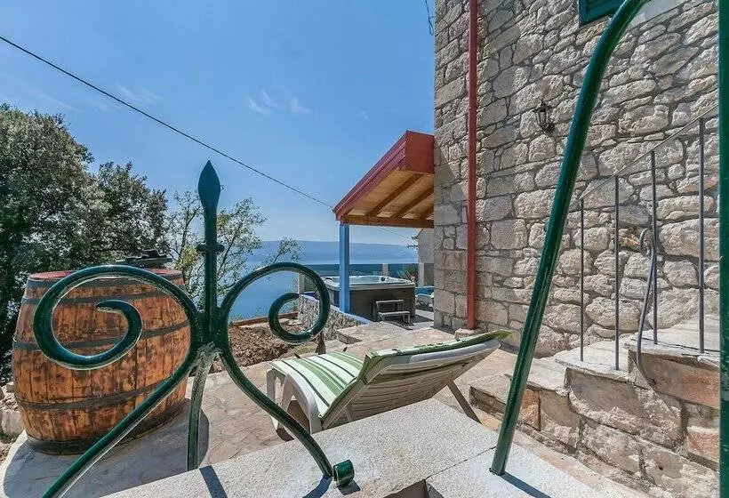 House Darijo