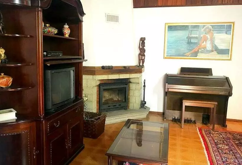 2 Bedrooms House With Garden And Wifi At Apendurada