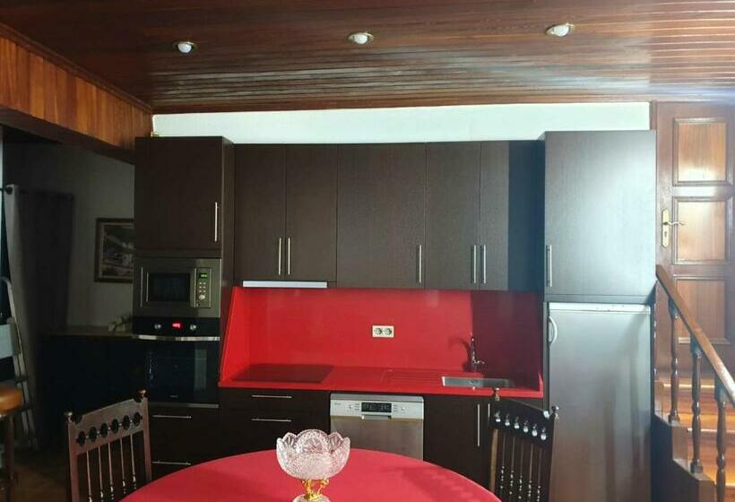 2 Bedrooms House With Garden And Wifi At Apendurada