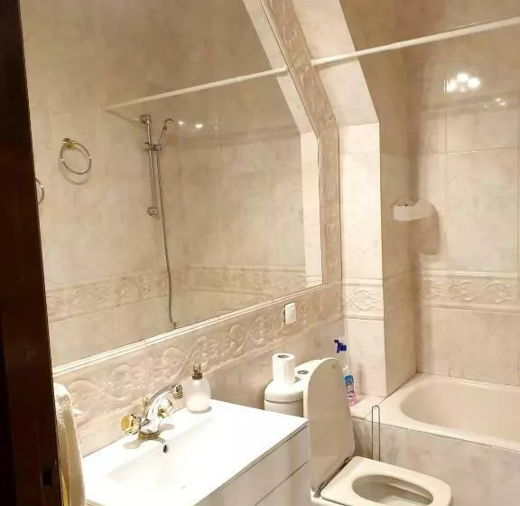 2 Bedrooms House With Garden And Wifi At Apendurada