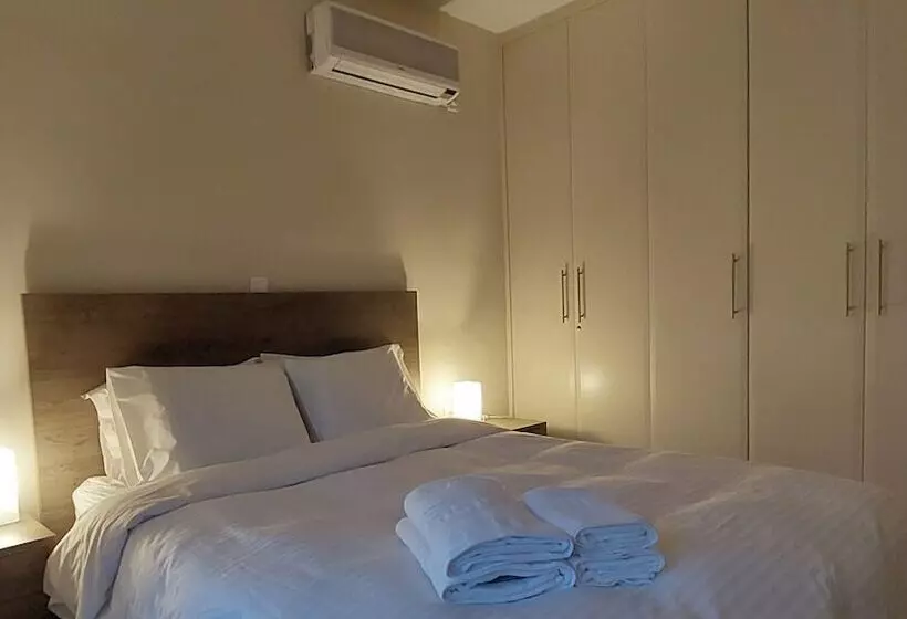 Krystal Apartment
