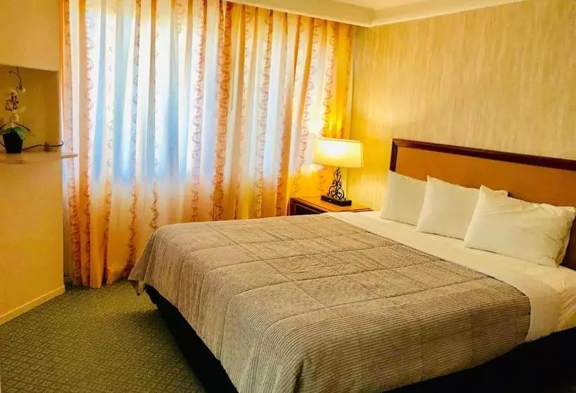 ホテル Rodeway Inn & Suites Las Vegas Strip
