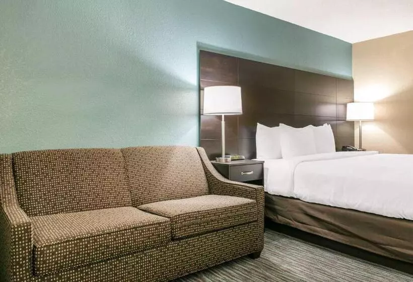 בית מלון כפרי Quality Inn Dayton Airport