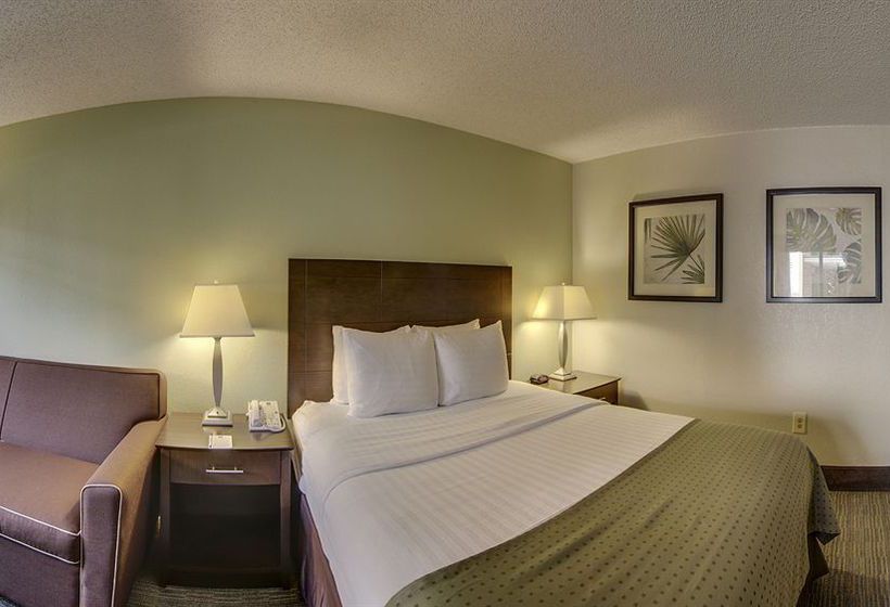 Otel Clarion Inn And Suites Conference Center Covington