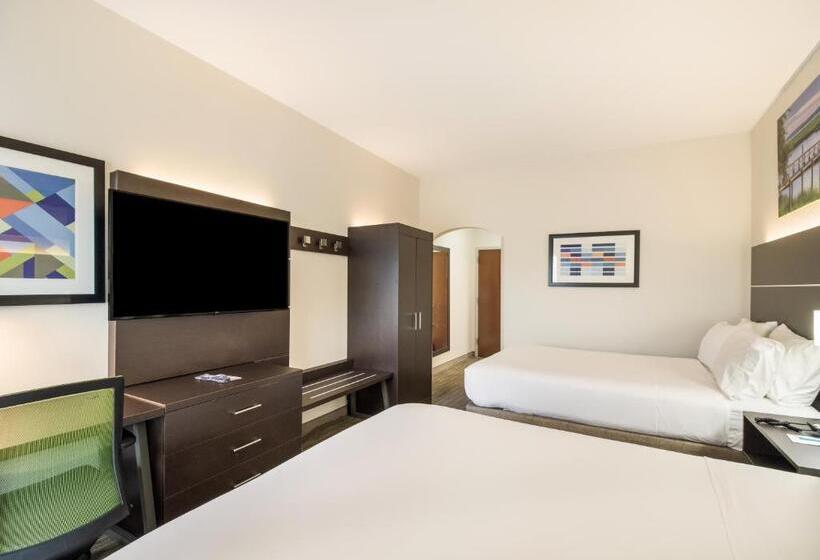 בית מלון כפרי Clarion Pointe New Bern