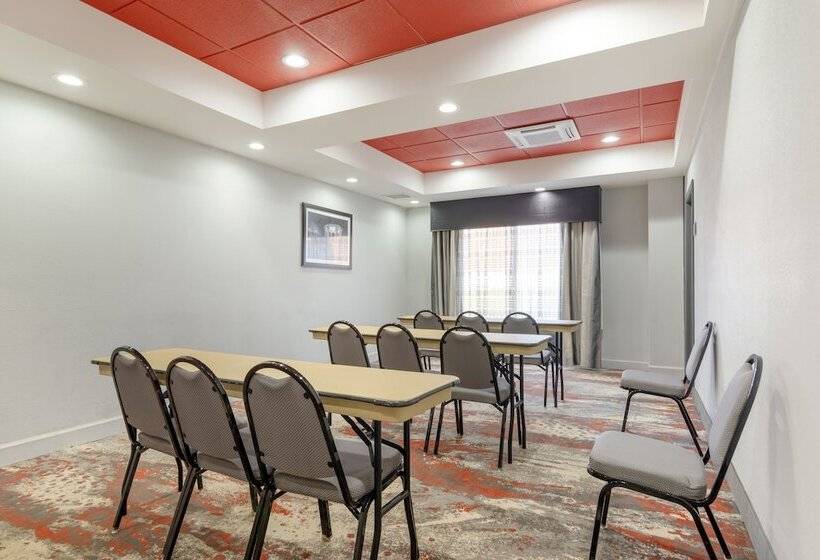 호텔 Comfort Inn & Suites Carrollton