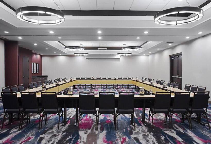 Szálloda Courtyard Miami Downtown Brickell Area