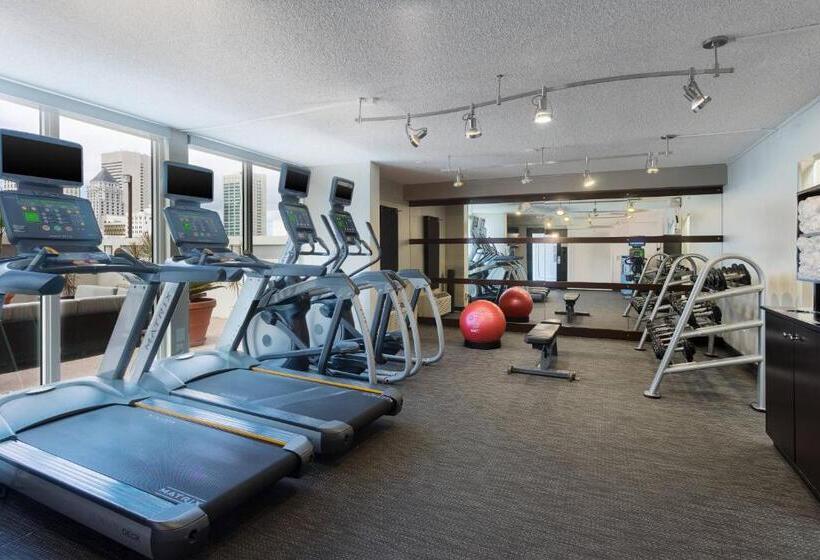 Szálloda Courtyard Miami Downtown Brickell Area