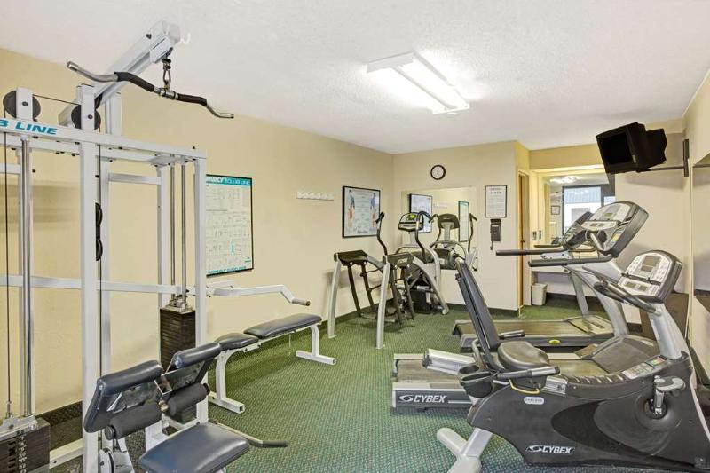 فندق Days Inn Cornelius Lake Norman